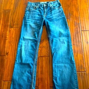 Men’s buckle jeans 33L.